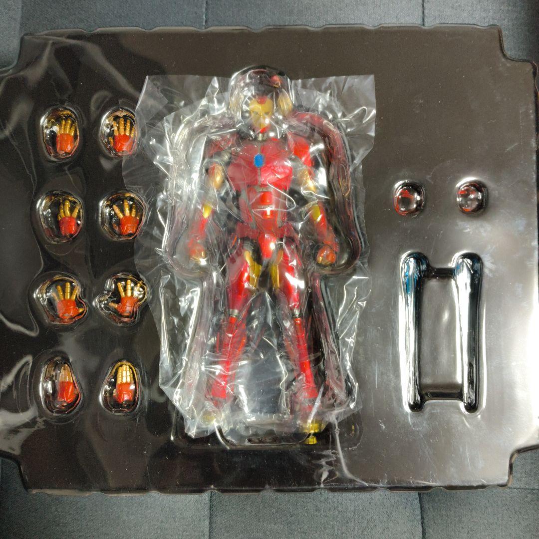 千値練 RE:EDIT IRONMAN shape changing armor