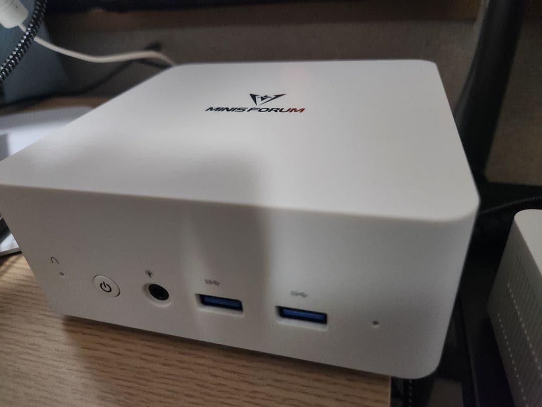 MINISFORUM UN1290W ミニPC ホワイト