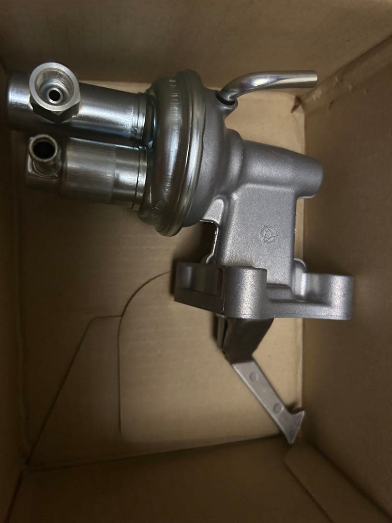 三菱フォークリフト　（ガソリン）KFG25 燃料ポンプ新品