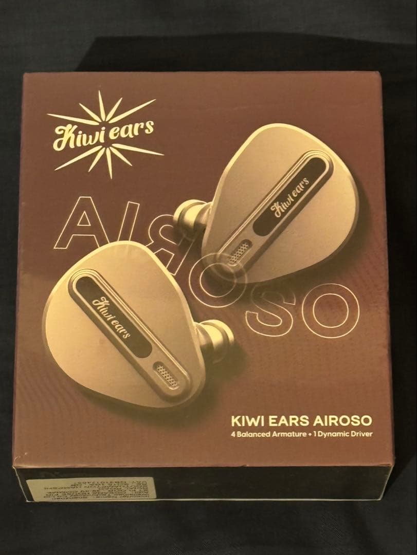Kiwi Ears Airosoハイブリット型HiFiステレオ有線イヤホン