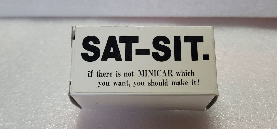 【 送料無料 】未使用！即発！ ハイエース パトカー 警視庁 「 トミカ 」