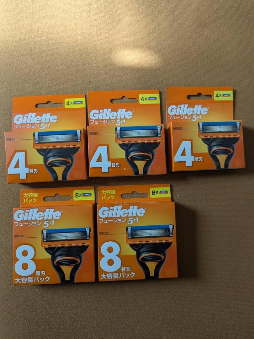 Gillette 5+1 替え刃 4枚刃・8枚刃セット