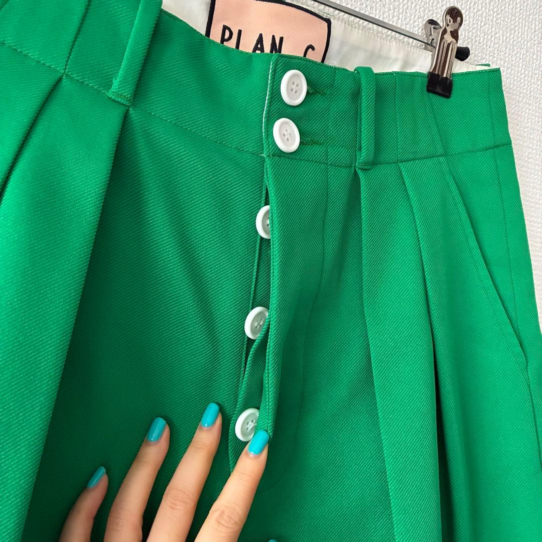 【SALE-極美品】PLAN C グリーンショートパンツ size 36