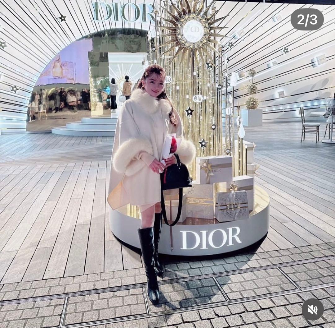 美品 スナイデルsnidel ファー付きミドルケープコート イエロー