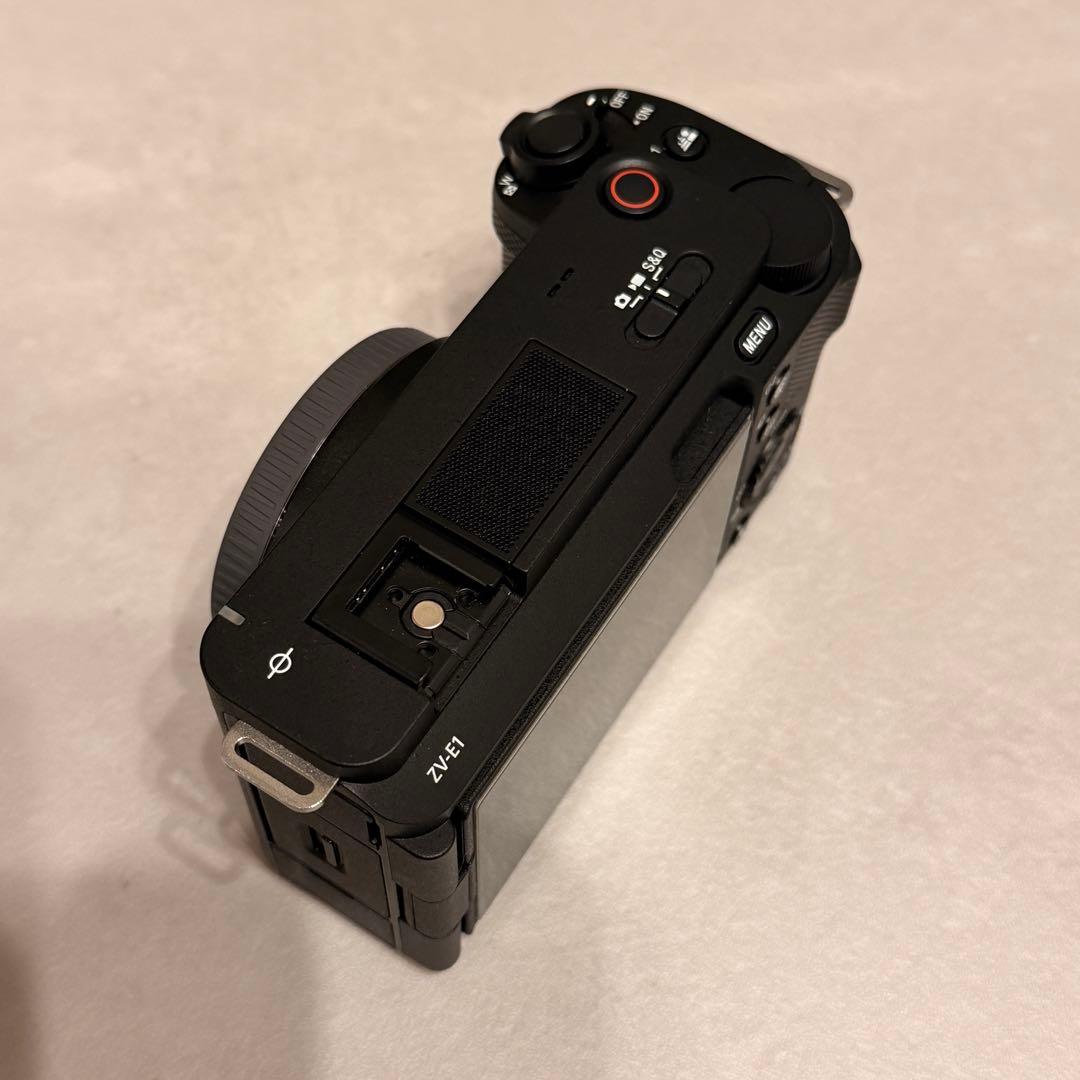 【ほぼ新品】SONY ZV-E1 ボディ フルサイズ 美品