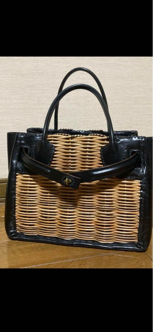 ebagos エバゴス ベルトバッグトート型 スタイリストバッグ　ケリーバッグ