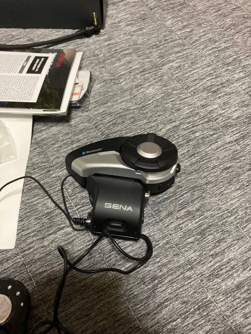 sena 20s（インカム）