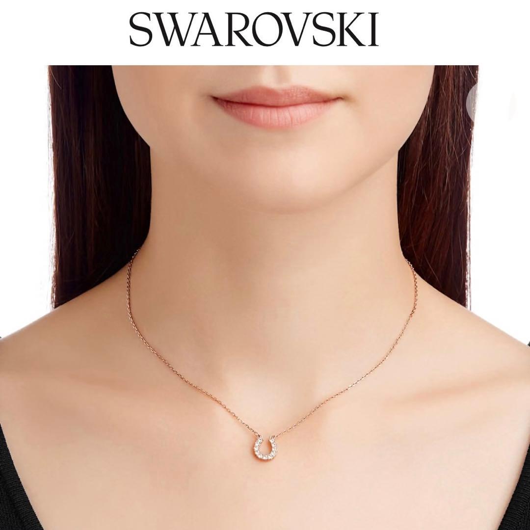 SWAROVSKI ホースシュー ネックレス　スワロフスキー　蹄鉄