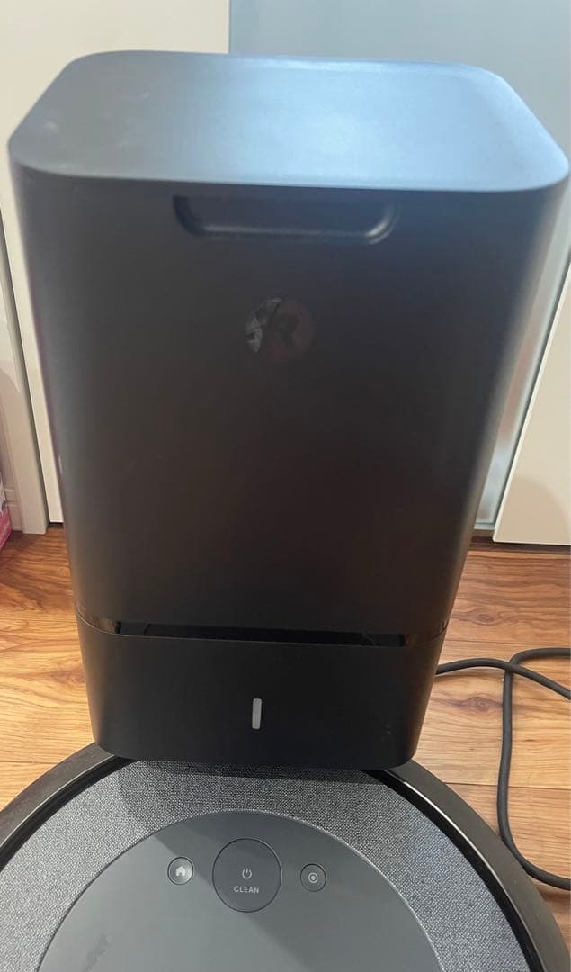iRobot Roomba i3+ 本体