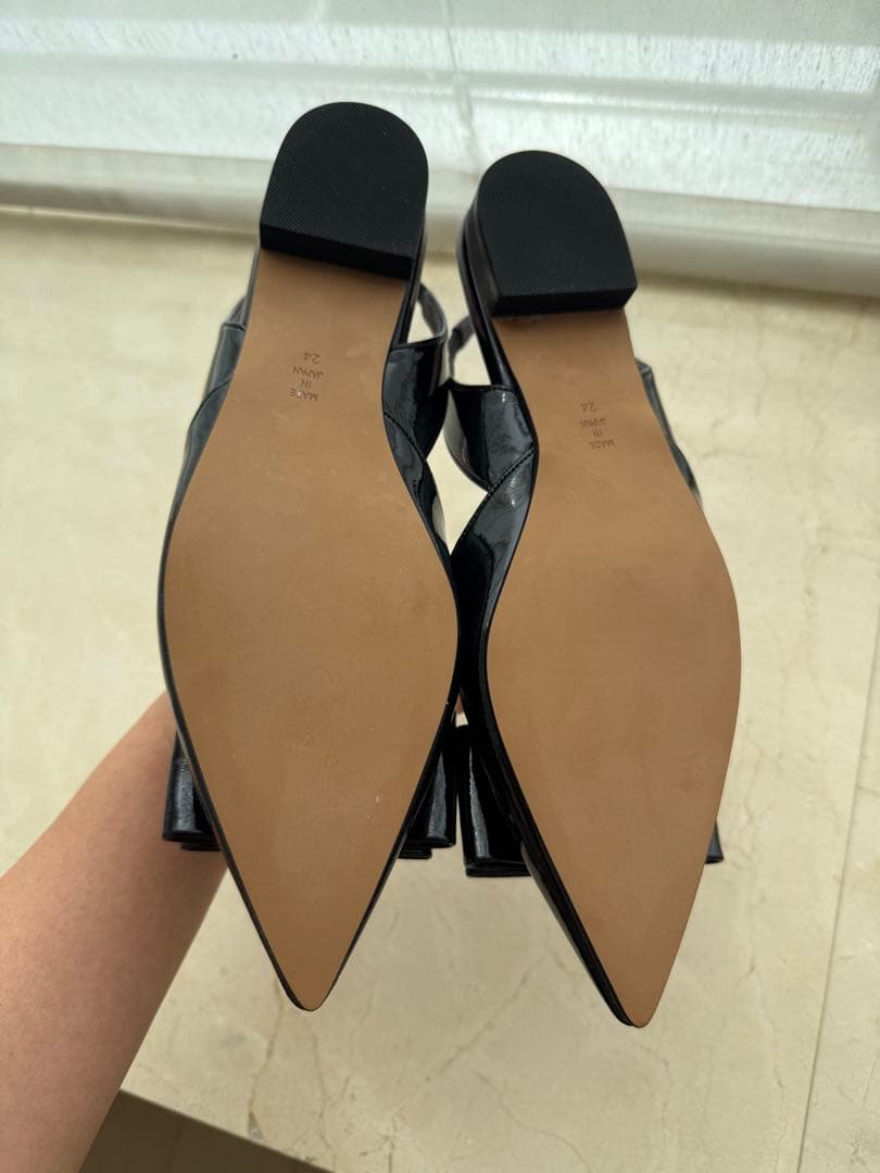 OHGAオーガリボンパンプスミュール