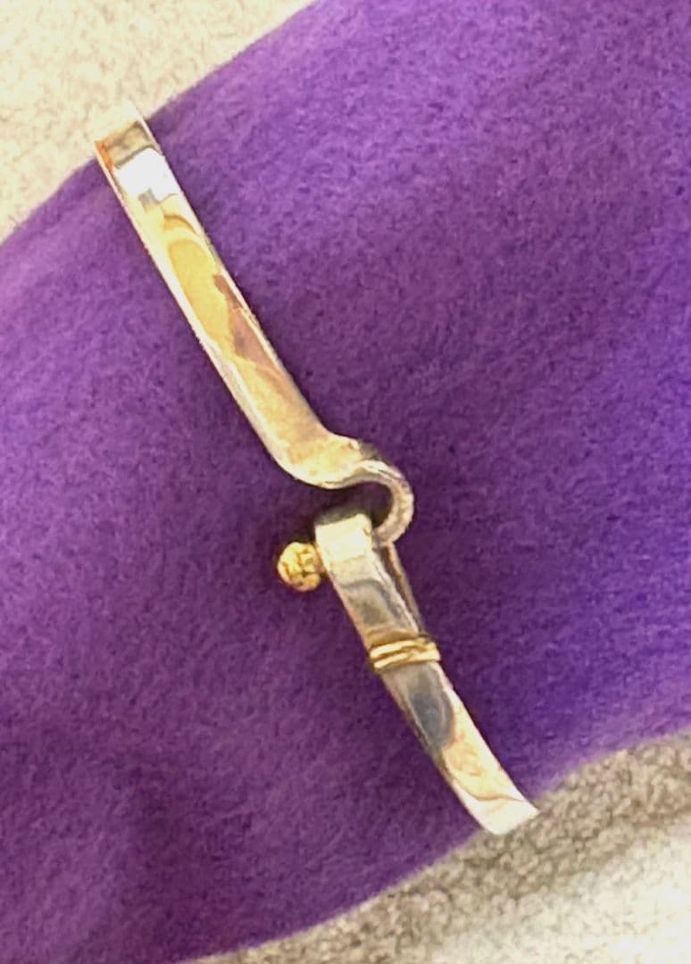 Tiffany & Co. フックアンドアイ　ゴールド＆シルバーバングル