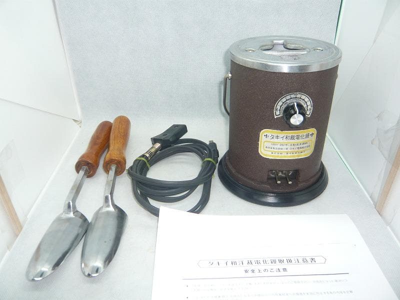 タキイ和裁電化鏝　和裁こて　和裁コテ　鏝２本付き