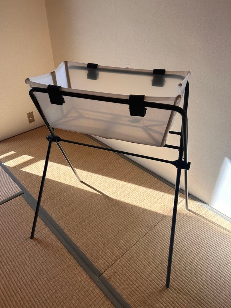 ストッケ　バスタブ本体+ニューボーンサポート+ スタンドのセット