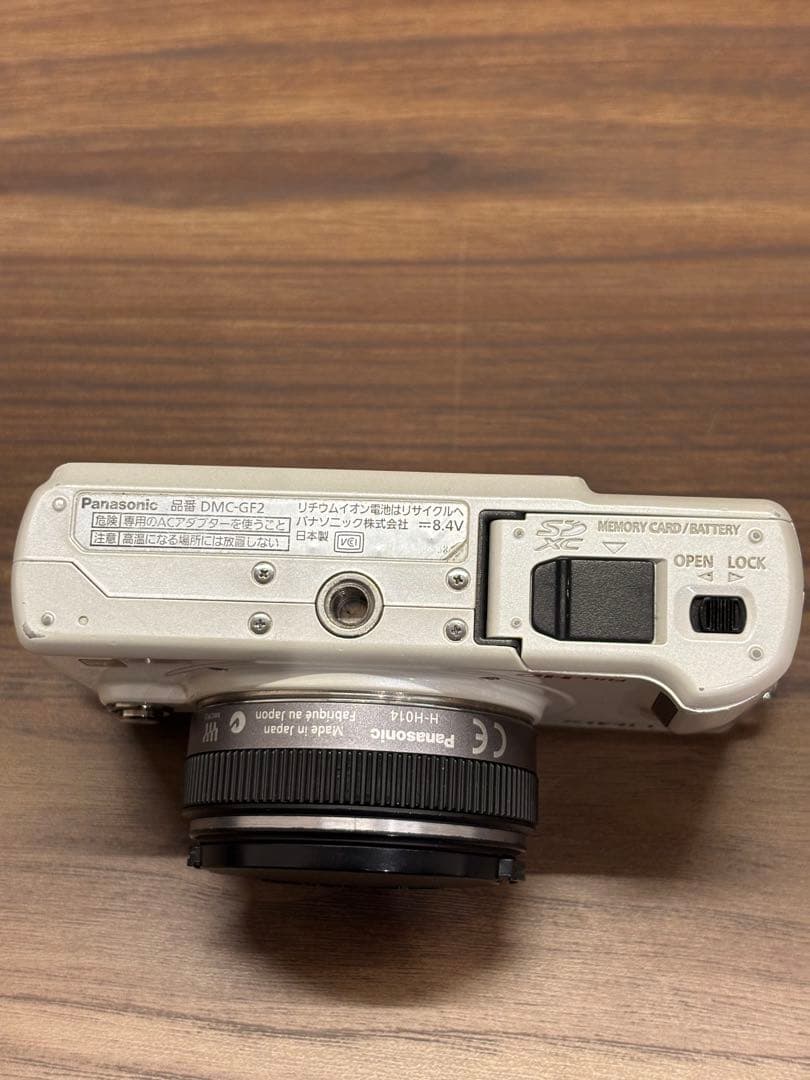 デジタルカメラ Panasonic Lumix DMC-GF2