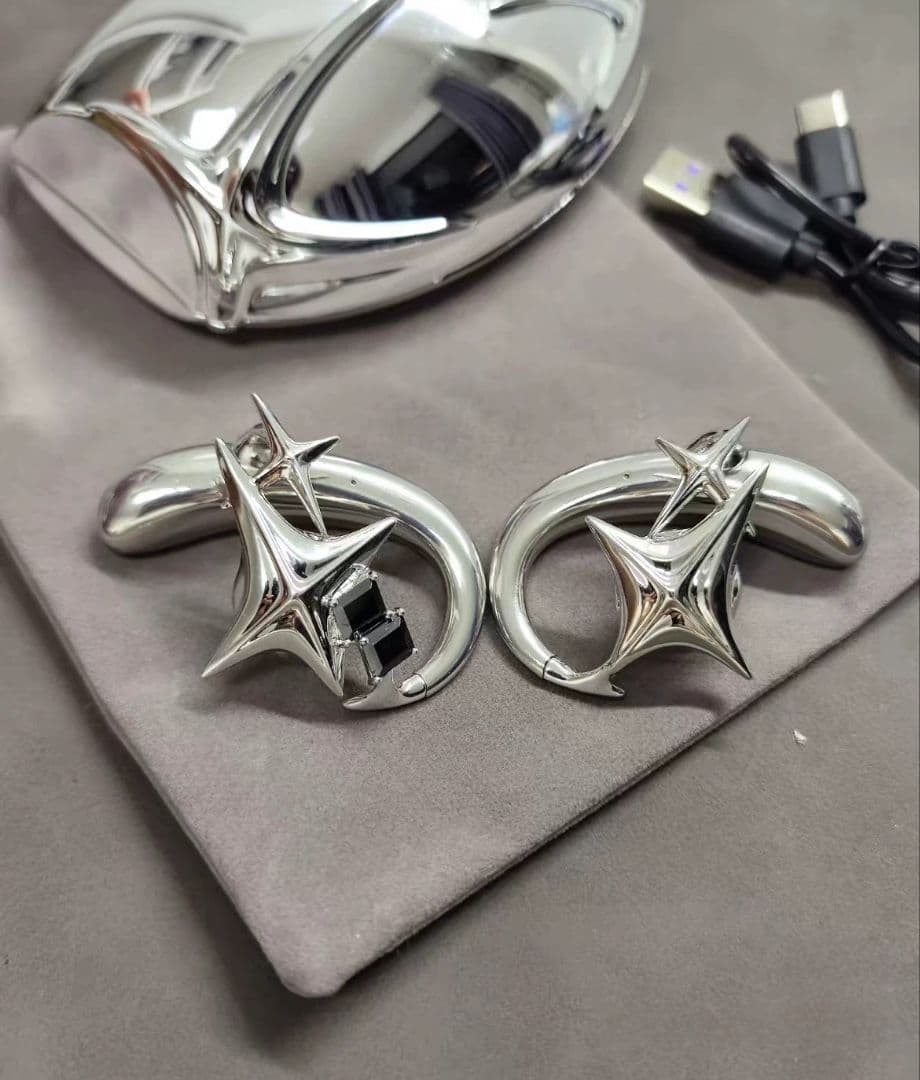 【即発送可能】OF HUNGER ワイヤレスイヤホン シルバー/ピンク