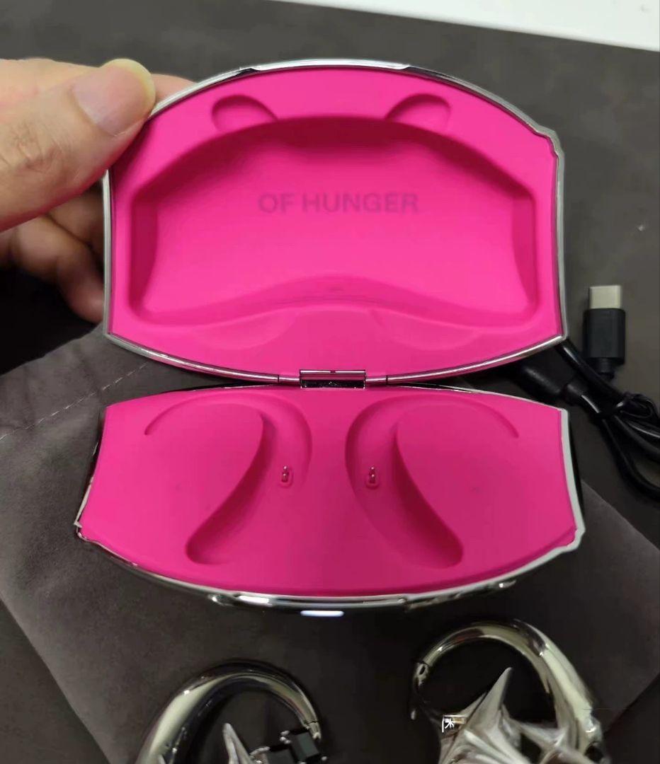 【即発送可能】OF HUNGER ワイヤレスイヤホン シルバー/ピンク