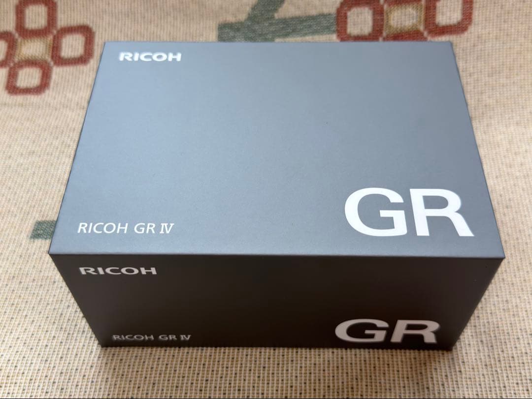 新品未使用 RICOH リコー GR IV GR4 デジタルカメラ 保証書付
