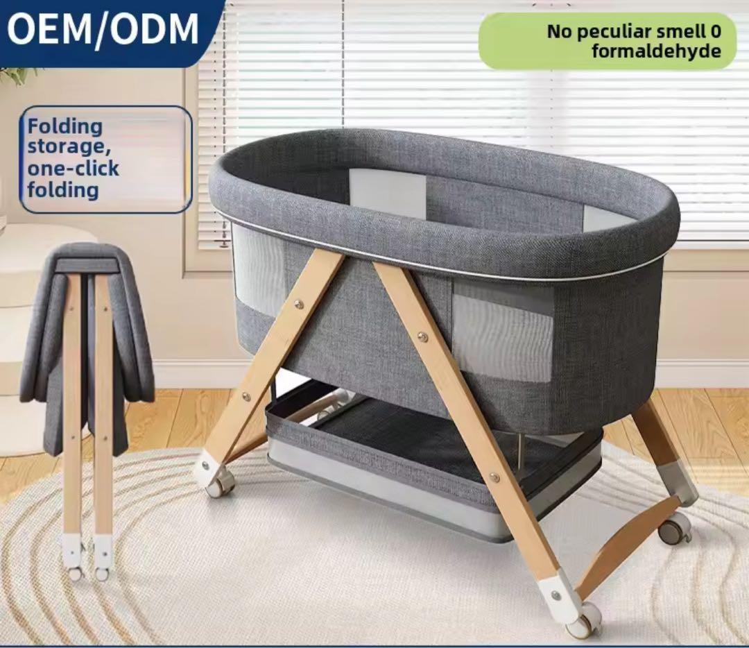 【ほぼ未使用】移動式ベビーベッド　折りたたみ　付属品：オムツ収納、蚊帳（未使用）