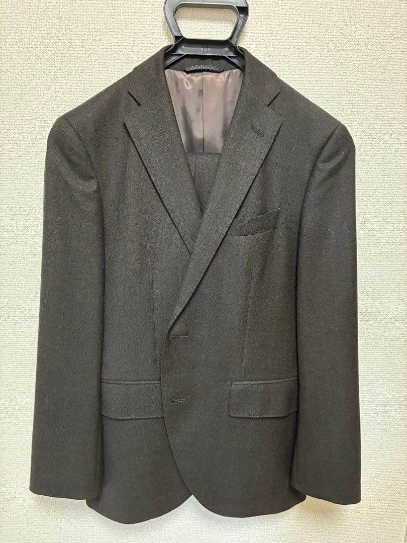 【E.thomas・美品・160-8】サキソニー ブラウン スーツ