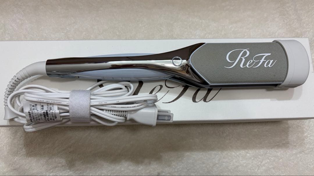 明日の17時まで限定値下げ！ ReFaパワーストレートアイロンプロ ホワイト