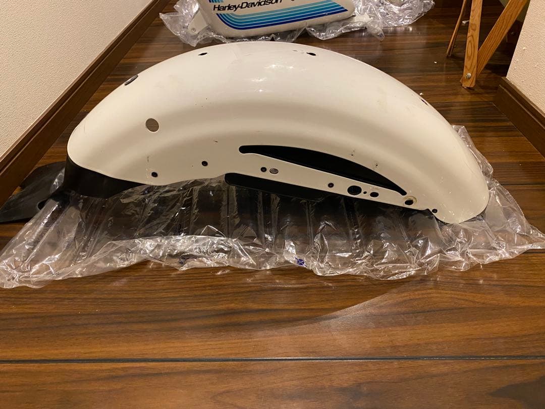 美品！ハーレーxl1200ns純正タンク・フロントリアフェンダーセット白
