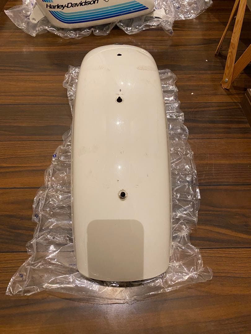 美品！ハーレーxl1200ns純正タンク・フロントリアフェンダーセット白