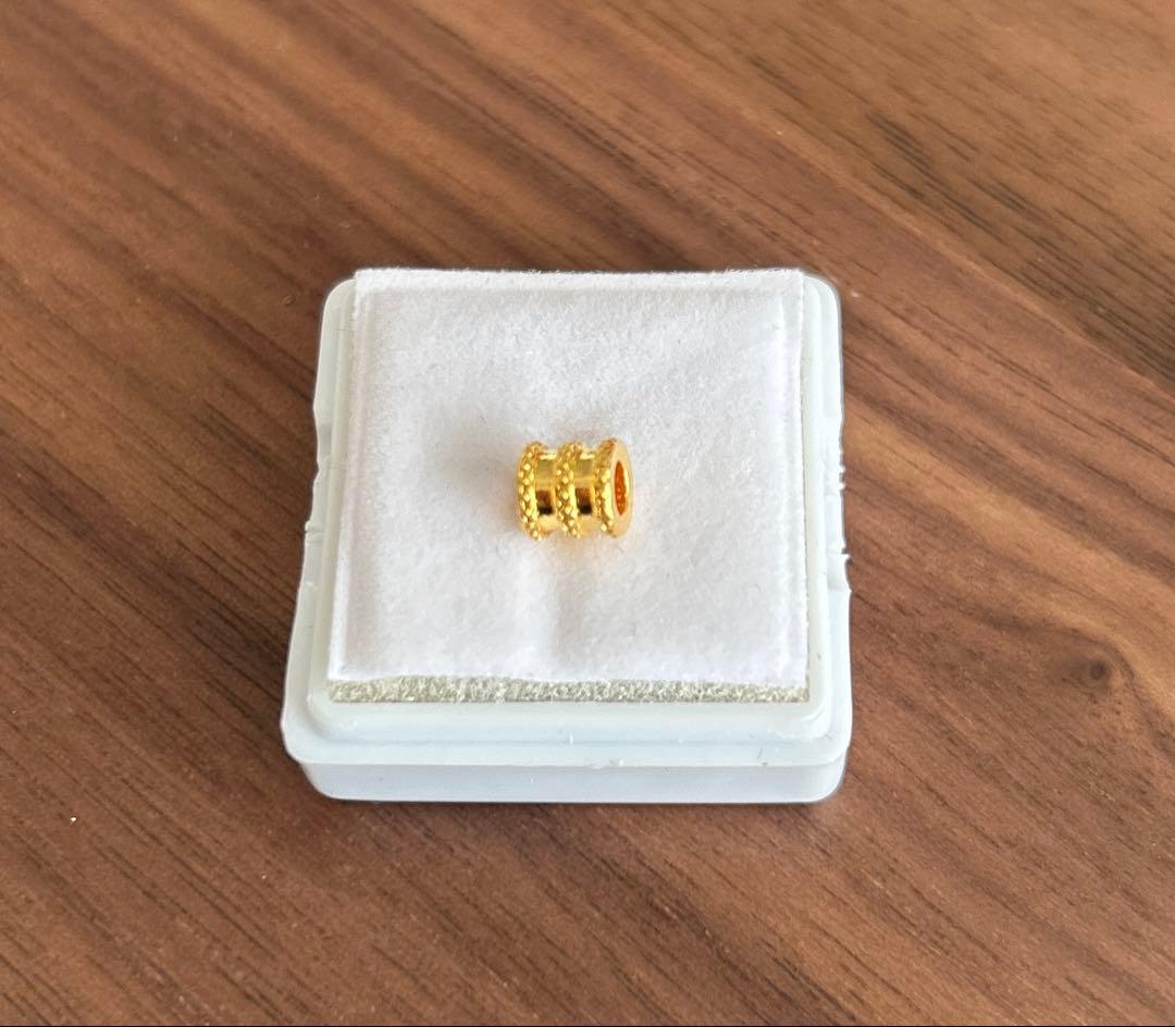 ペンダントトップ24金　筒型　未使用　mal.