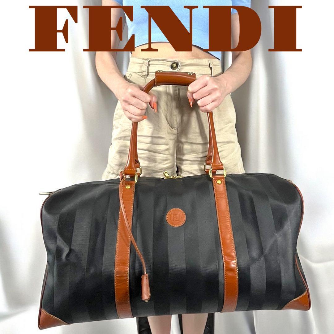 FENDI 　フェンデイ　ボストンバッグ 大容量 ブラック・ブラウン