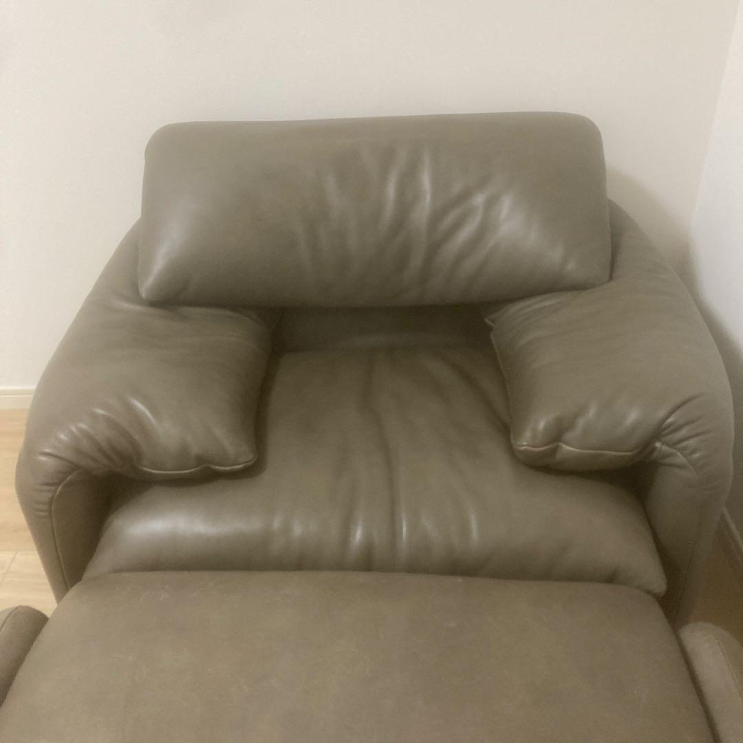 週末限定価格！カッシーナ　マラルンガFZ革 グレー　オットマン付