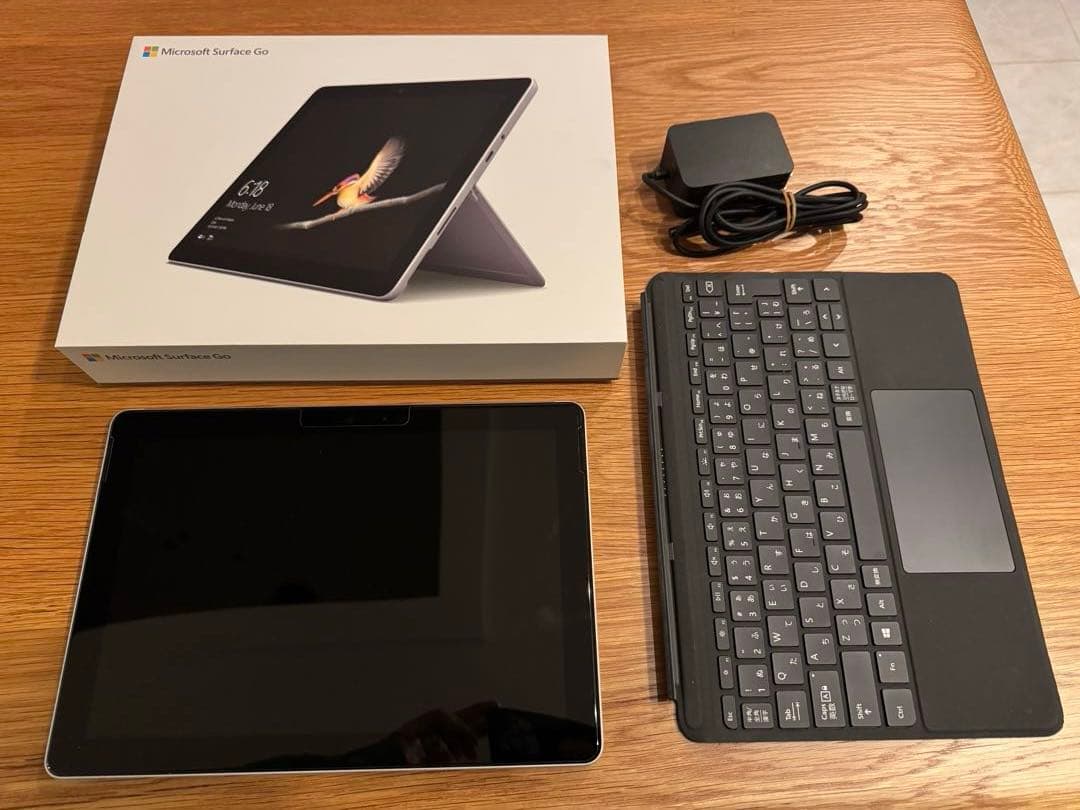 Microsoft SurfaceGo 128GB 純正タッチペン・キーボード付