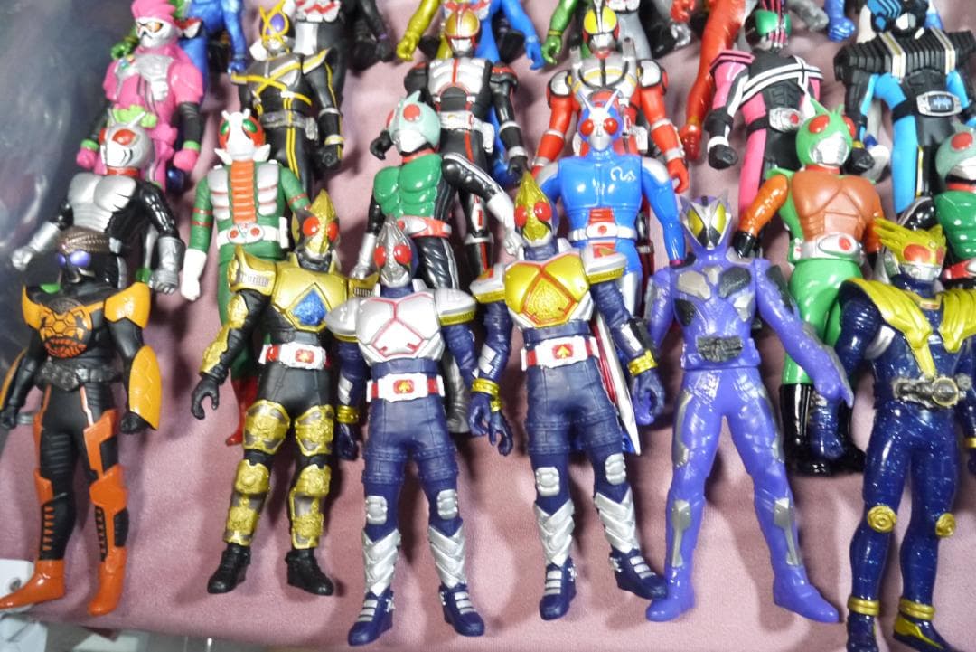 ライダーヒーローシリーズ　ビッグサイズソフビフィギュア　111体セット