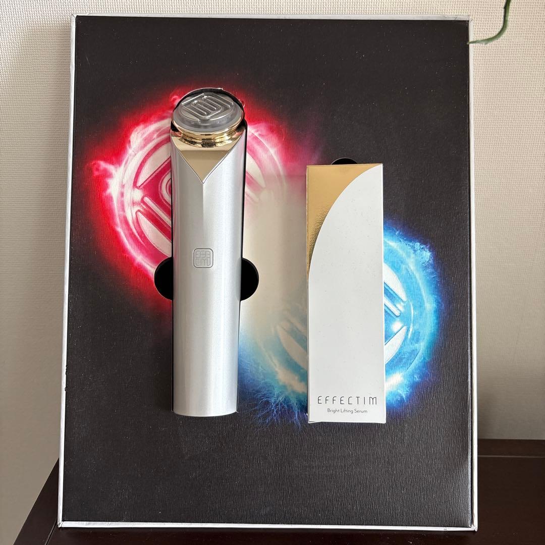 エフェクティム　美顔器 シルバー