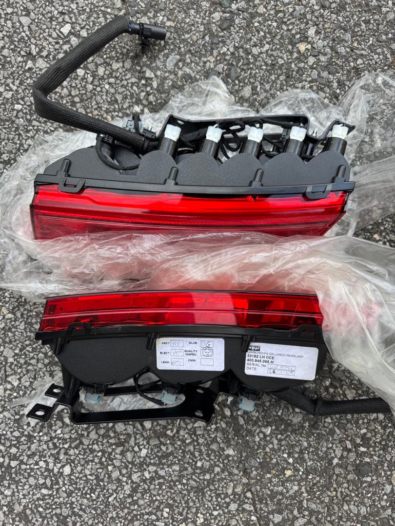 ランボルギーニガヤルド2007年型新品テールランプ 新品未使用品