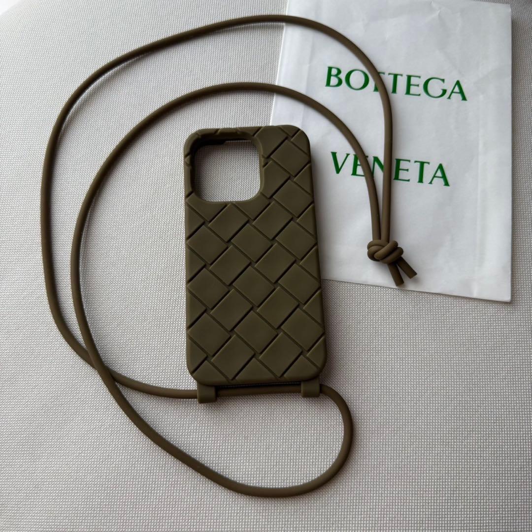 【新品未使用】ボッテガ ヴェネタ ショルダー iPhoneケース 14pro