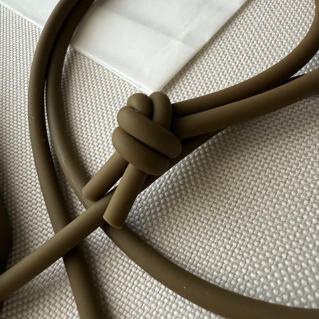 【新品未使用】ボッテガ ヴェネタ ショルダー iPhoneケース 14pro