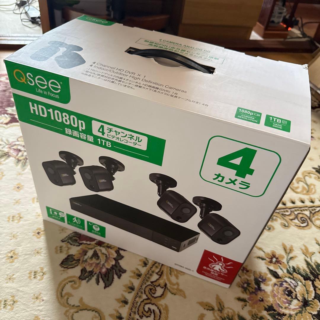 【未使用品・開封済】Q-See 防犯カメラ(QTH94-4GD-1)