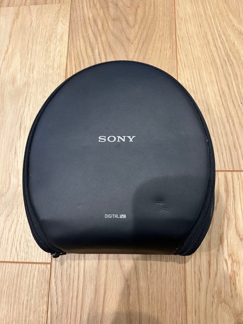 SONY 有線ヘッドホン キャリングケース付き