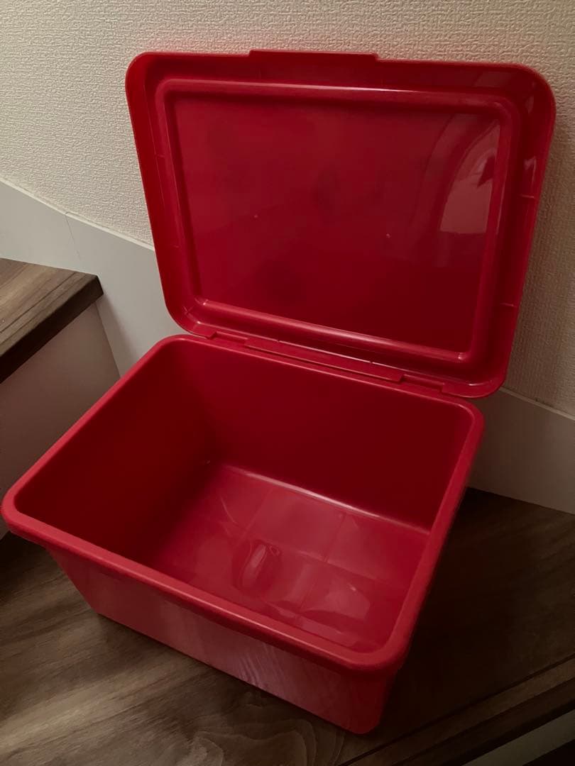 希少 昭和レトロ1986サンリオ ハローキティの蓋付きプラケース収納 おもちゃ箱