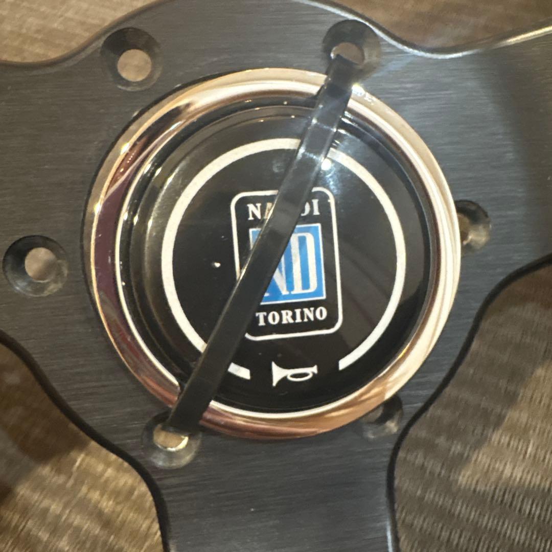 ナルディ　ステアリング　330mm