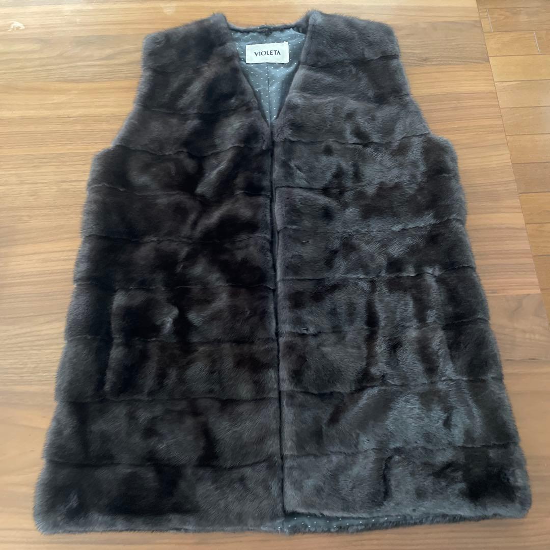 VIOLETA ダークブラウン ファーベスト