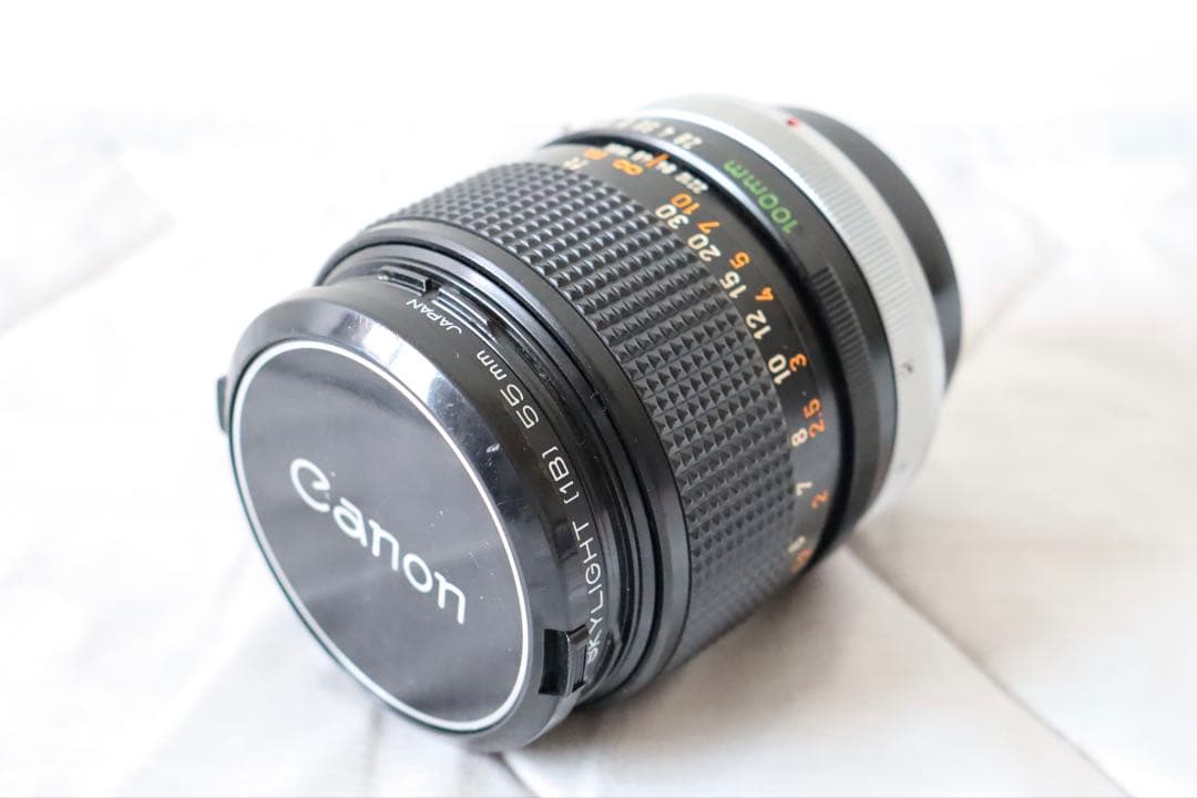 【中古品】Canon FTb（本体・レンズ2本・ストロボ・バッグ）