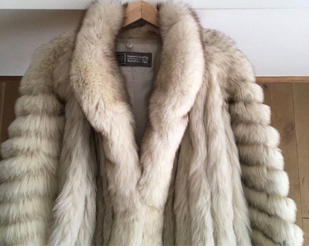 SAGA FOX サガフォックス 毛皮 Superb フォックス 　コート　美品