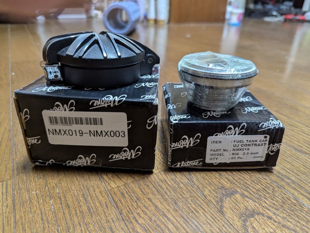 トライアンフ　タンクキャップ　ユニオンジャック