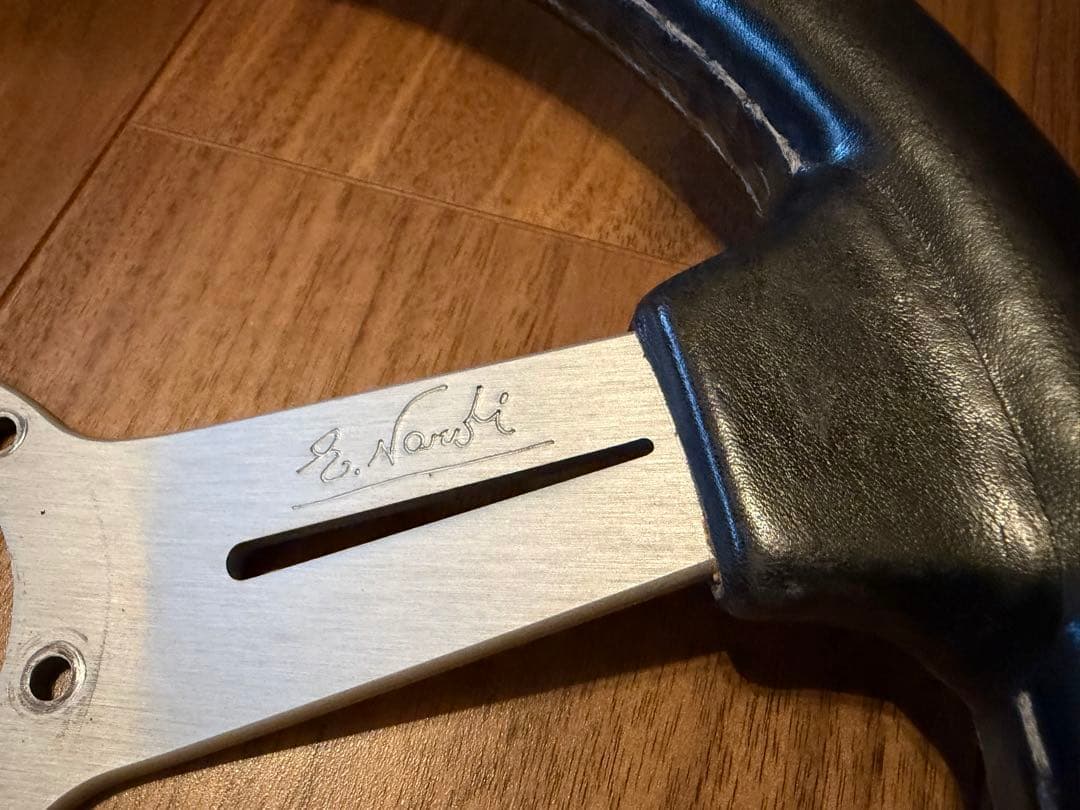 NARDI ナルディ ブラックレザーステアリング 33パイ　33cm