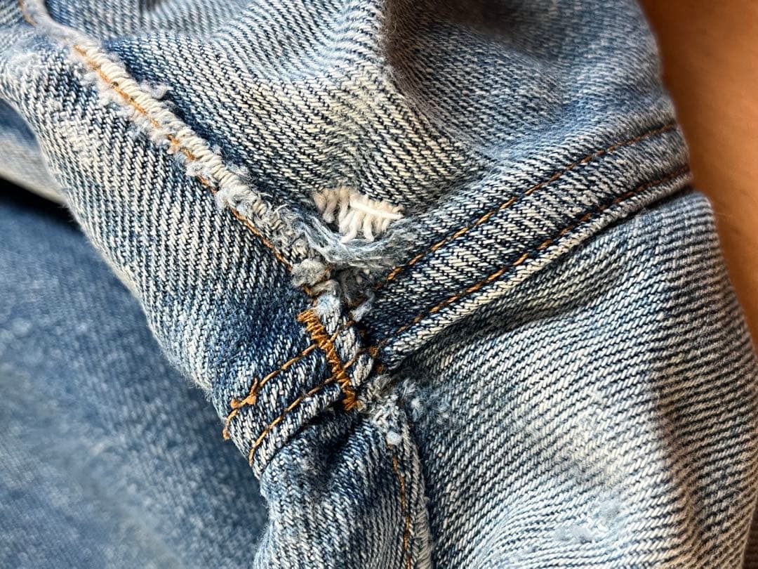 501 66前期　股下ダメージあり