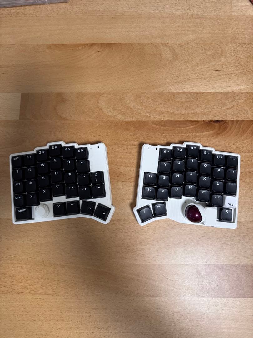 分割型キーボードZaruball