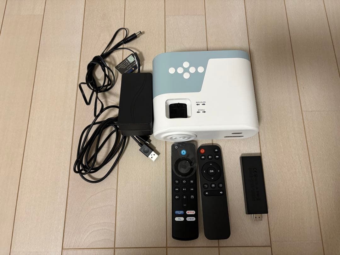 プロジェクター本体 ホワイト・グレー