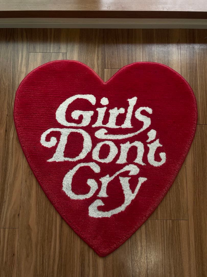ユ*キ様 【最安値】girls don't cry ラグマット