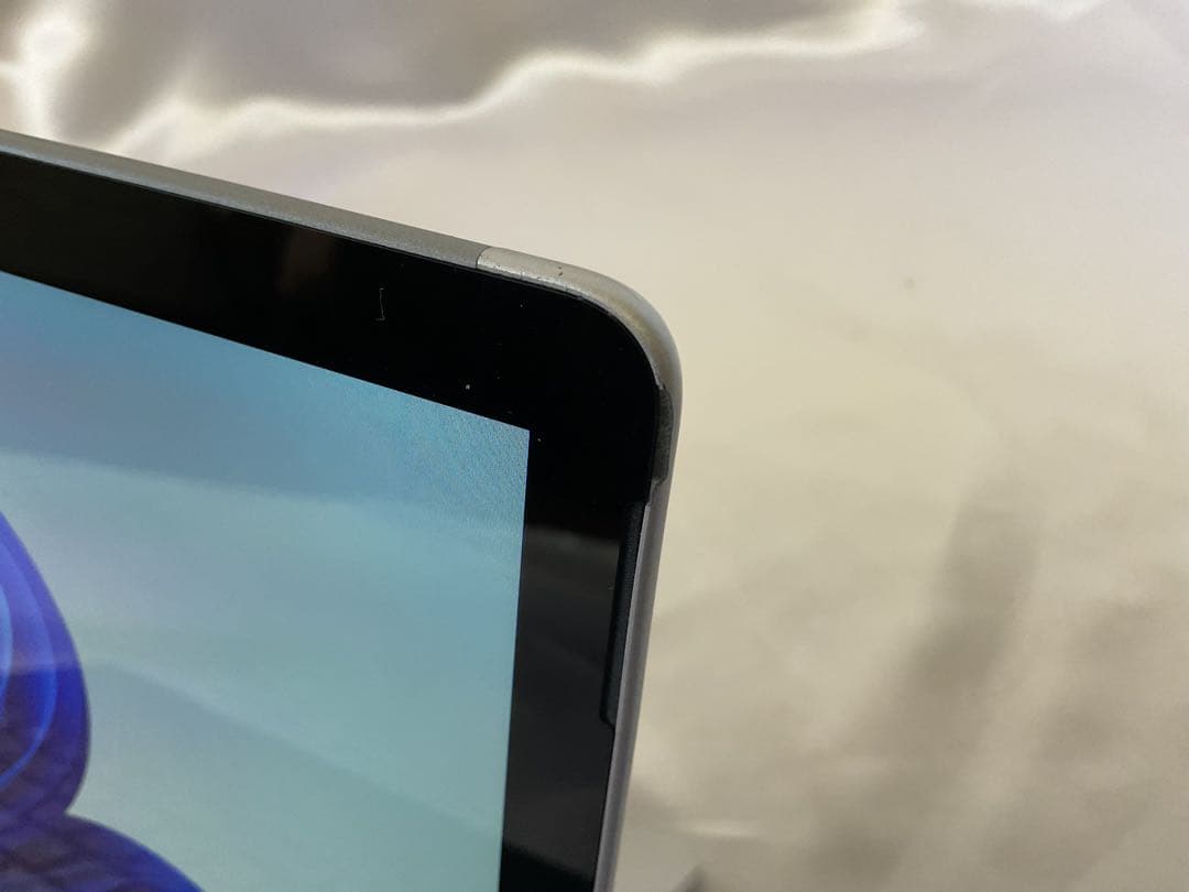 Surface Go2 LTE 8g 128g Office 2024【難有】