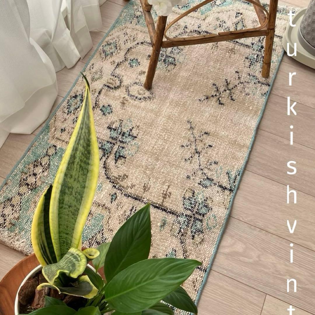 スカイブルー✳︎53×108✳︎額縁Design アイボリー　トルコヴィンテージラグ